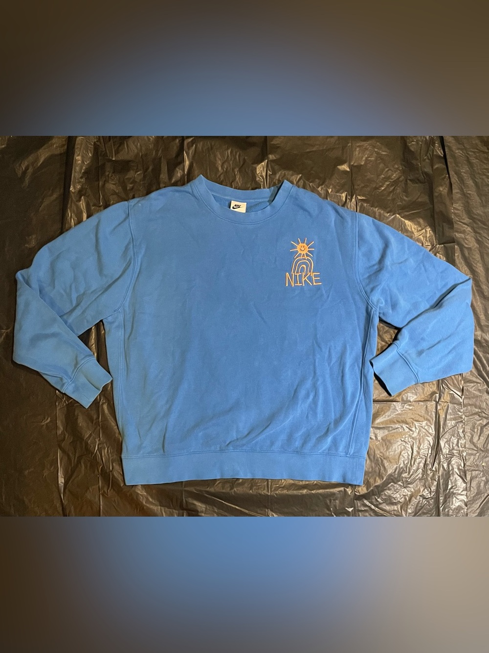 Nike Men’s Blue Graphic Crewneck Sweatshirt – Size Large